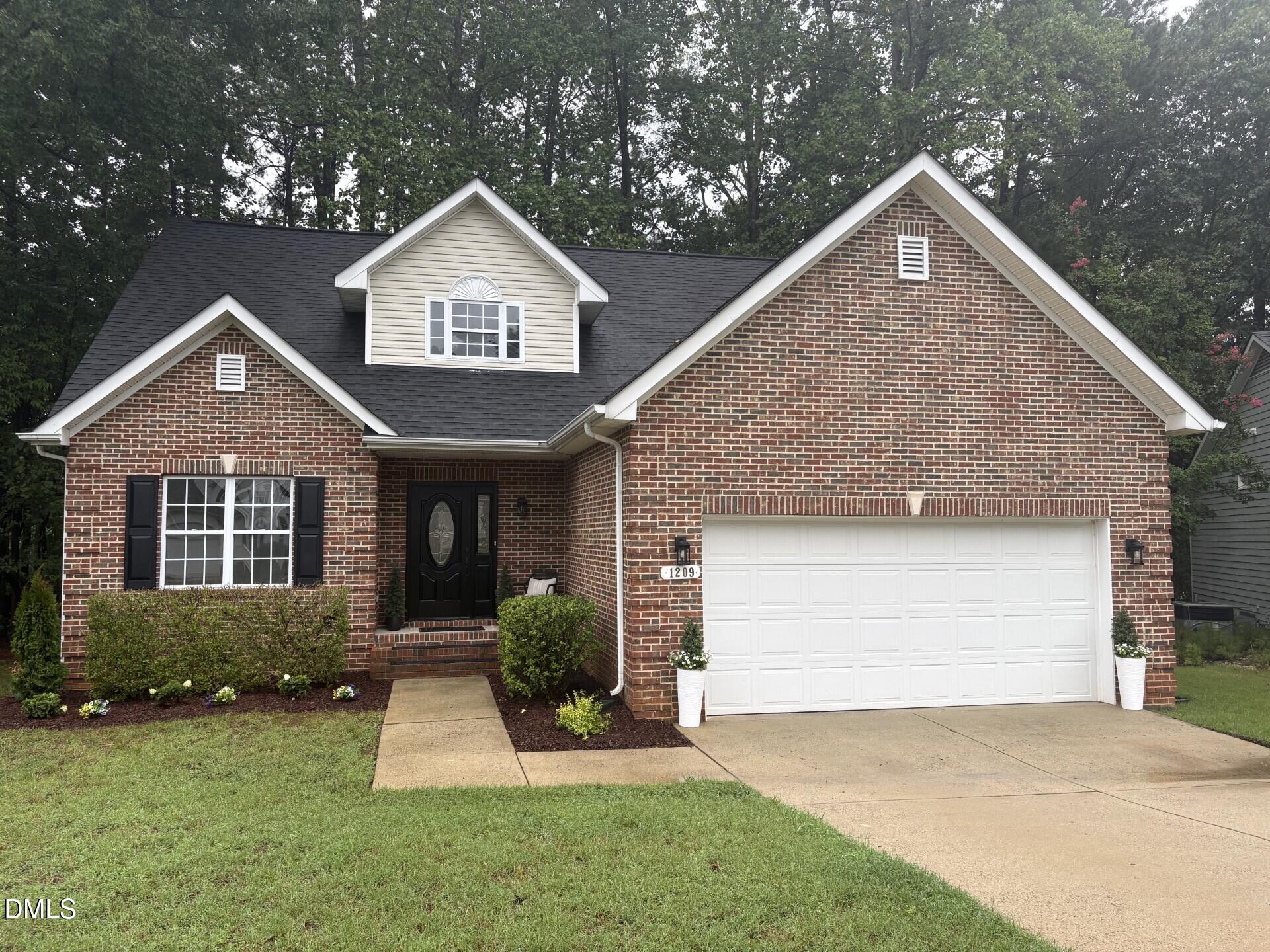 1209 Waterford Green Drive, Apex, NC 27502