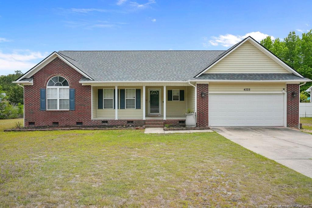 4225 Redmill Lane, Hope Mills, NC 28348