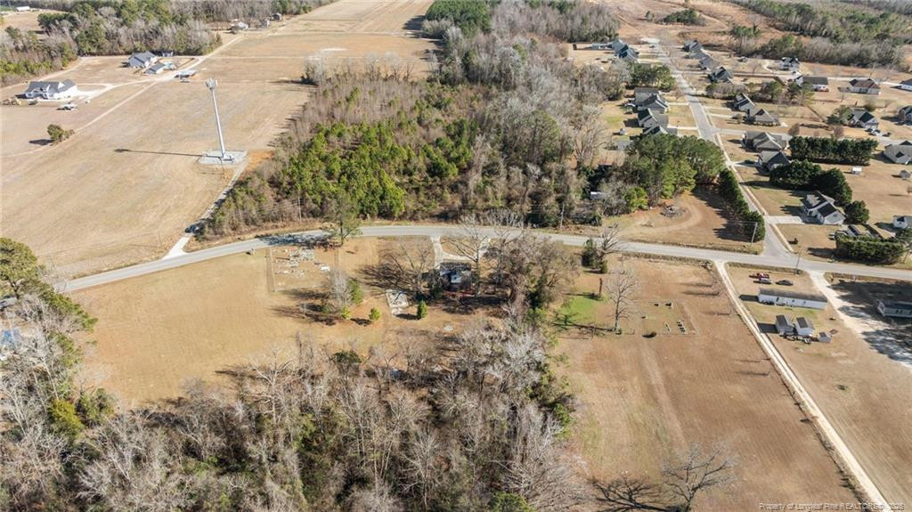 1737 W Carthage Road, Lumberton, NC 28360