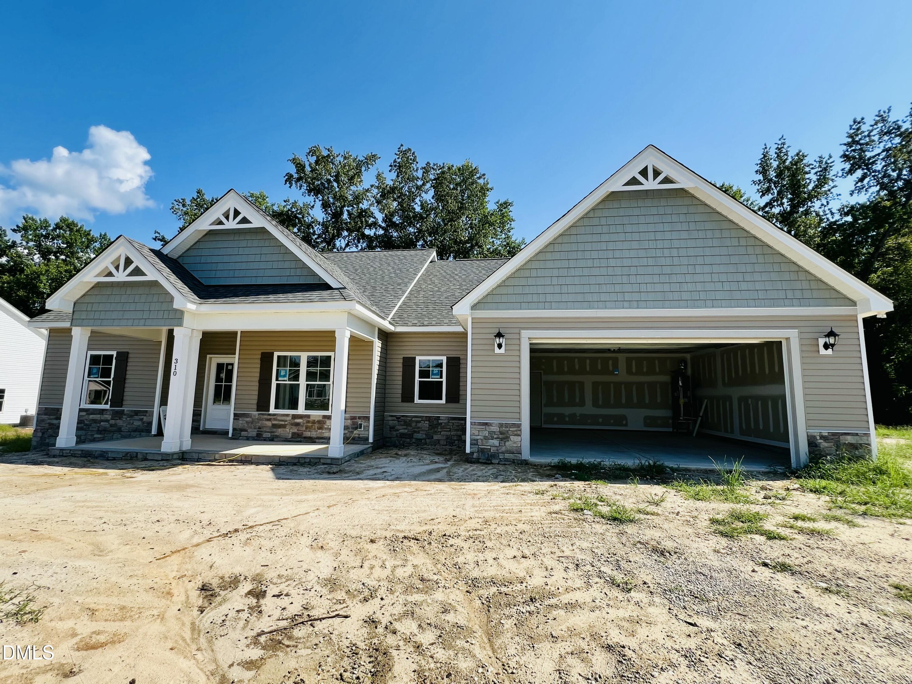 310 Creeks Edge Drive, Pikeville, NC 27863