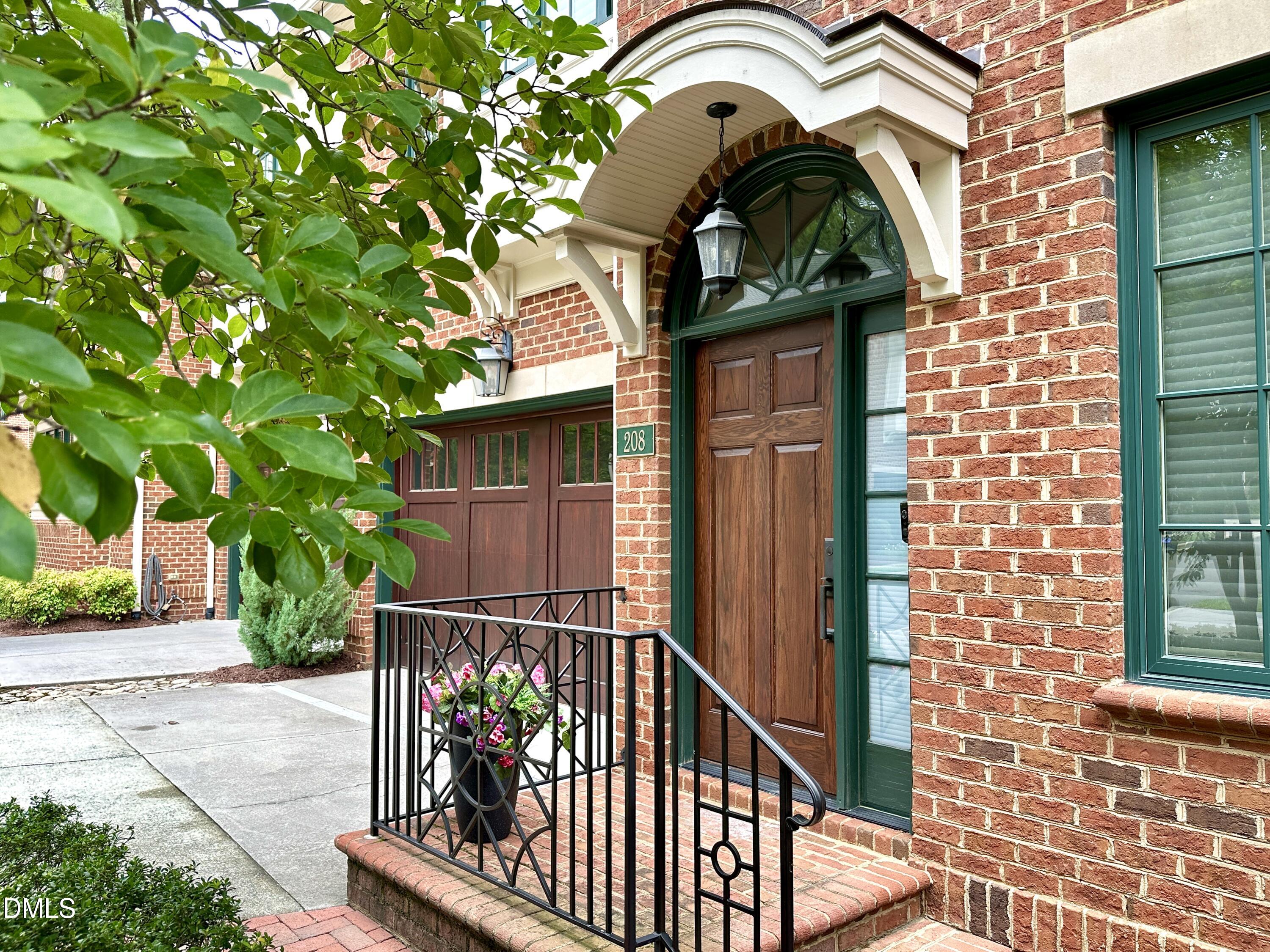 208 Old Franklin Grove Drive, Chapel Hill, NC 27514