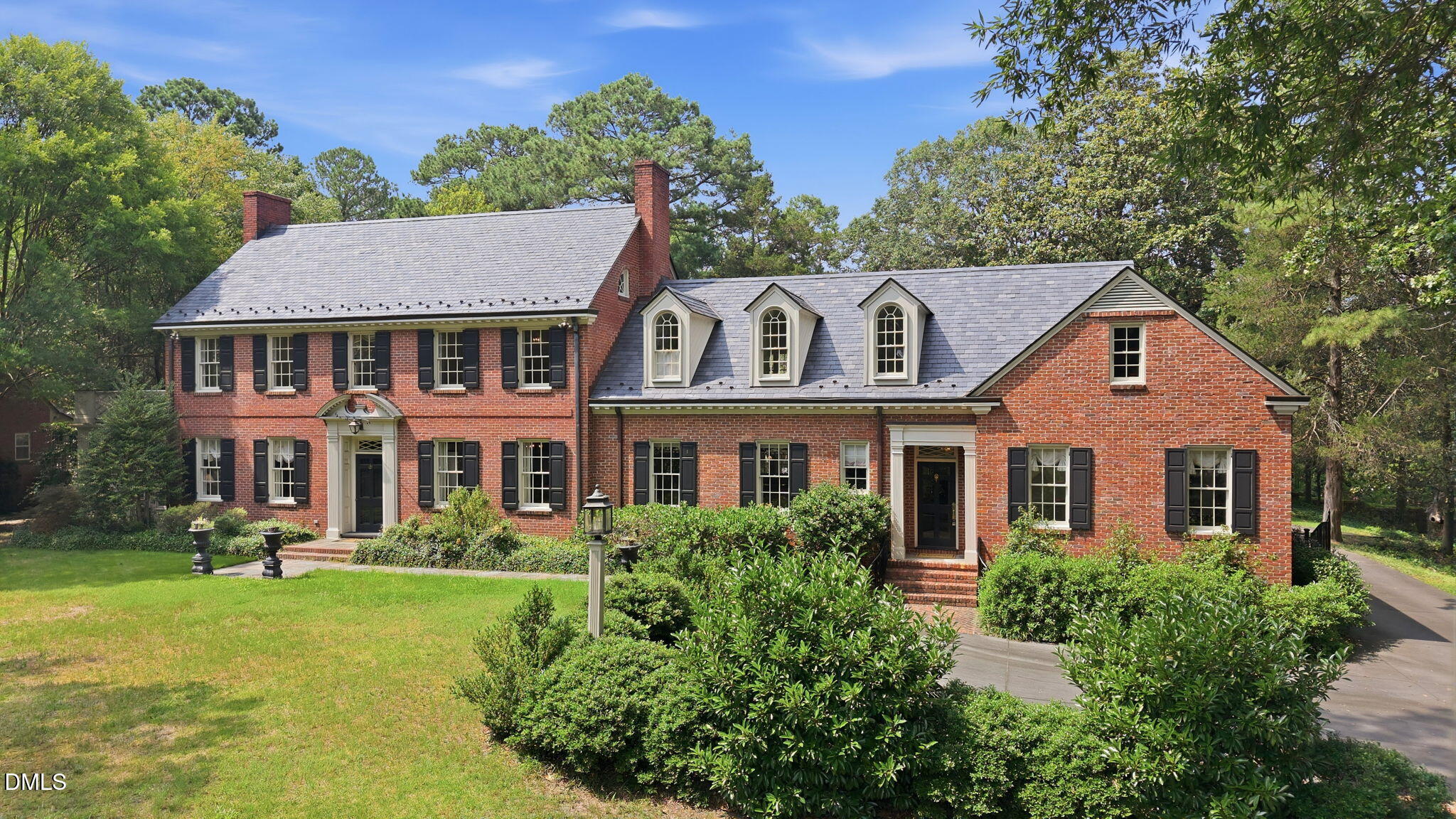 608 Raleigh Rd Parkway W, Wilson, NC 27893