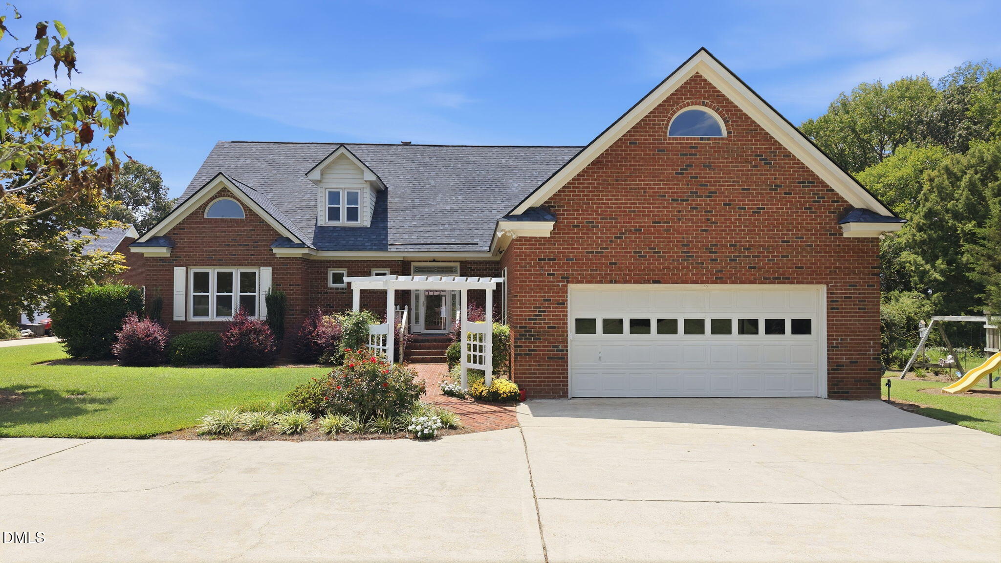 6303 Pointe Lane, Rocky Mount, NC 27803