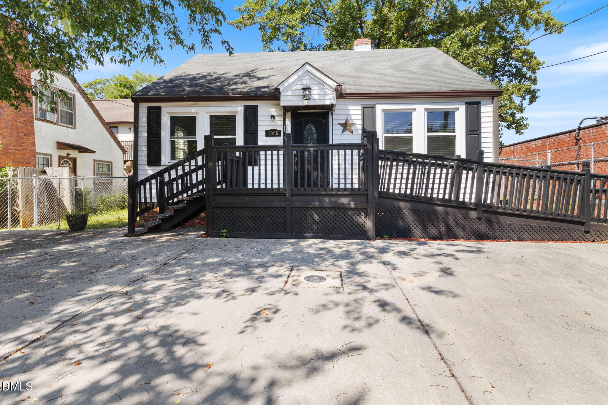 1006 Carlton Avenue, Raleigh, NC 27606