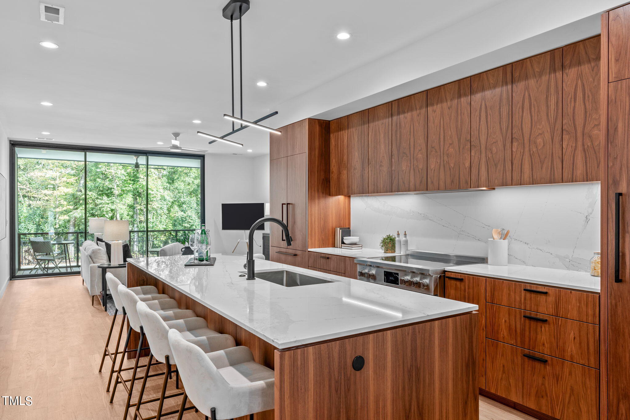501 S Bloodworth Street 104, Raleigh, NC 27601