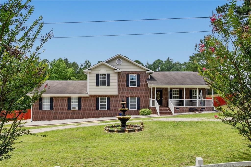817 Hobson Road, Raeford, NC 28376