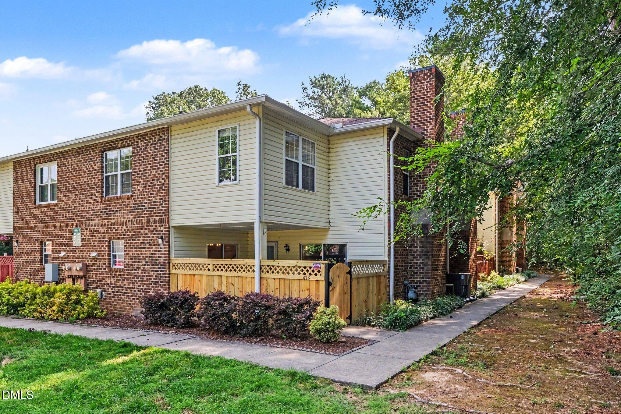 473 Summerwalk Circle, Chapel Hill, NC 27517