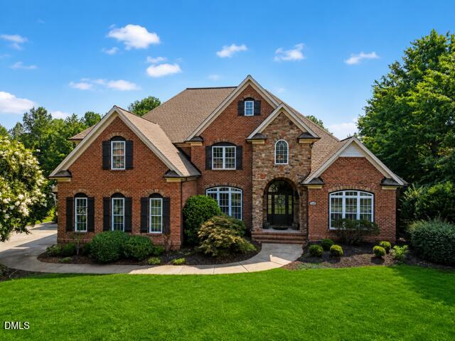 8120 Zinfandel Drive, Kernersville, NC 27284