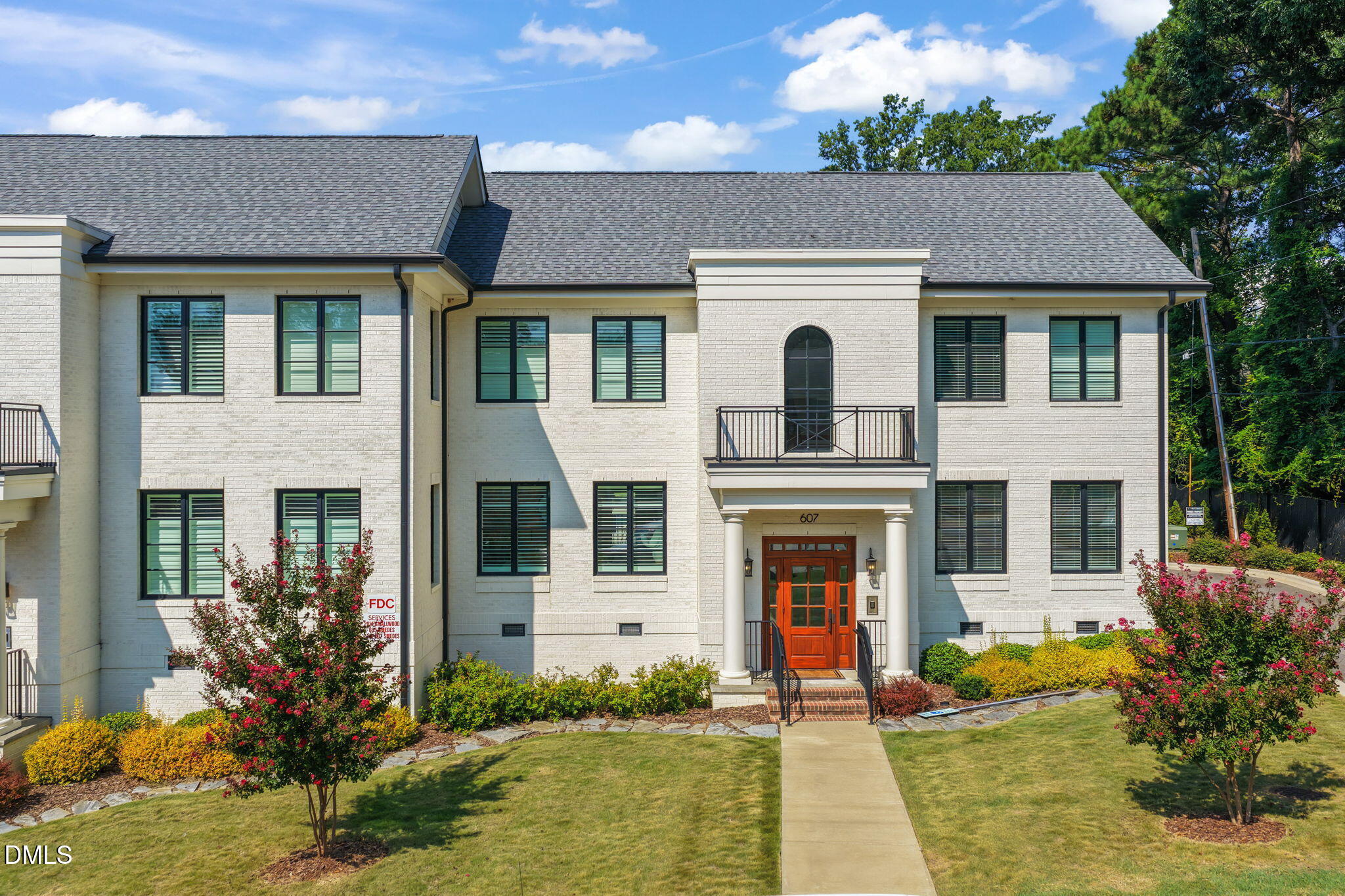 607 Smedes Place A, Raleigh, NC 27605
