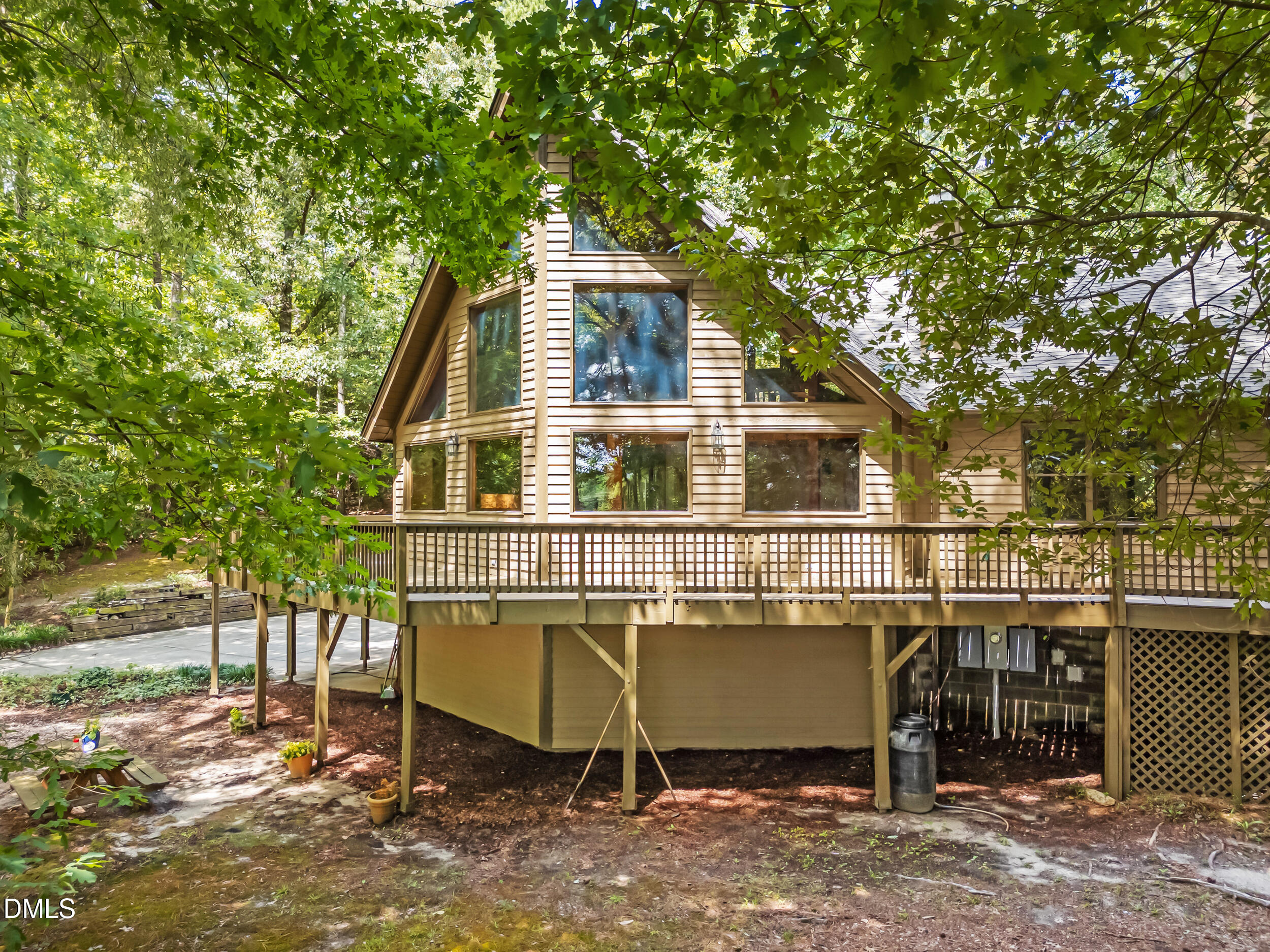 1621 Pearces Road, Zebulon, NC 27597
