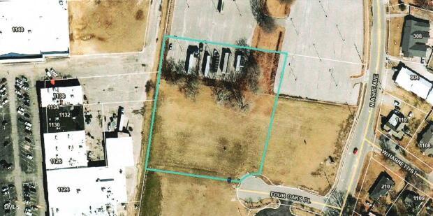 3 Four Oaks Place, Dunn, NC 28334