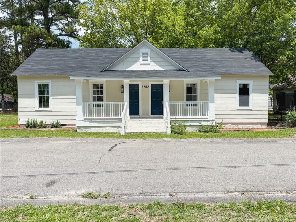 5552 River Road, Hope Mills, NC 28348