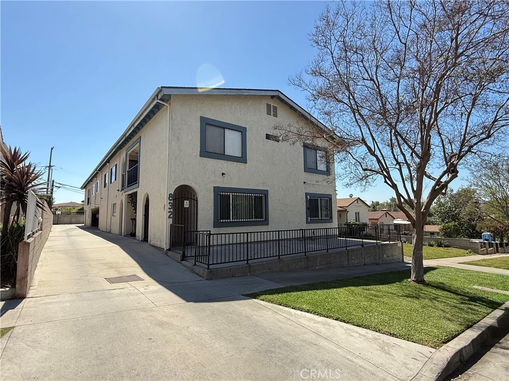 832 Padilla Street B