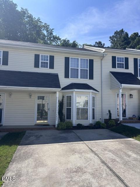 4803 Tanglewood Oaks Street, Raleigh, NC 27610