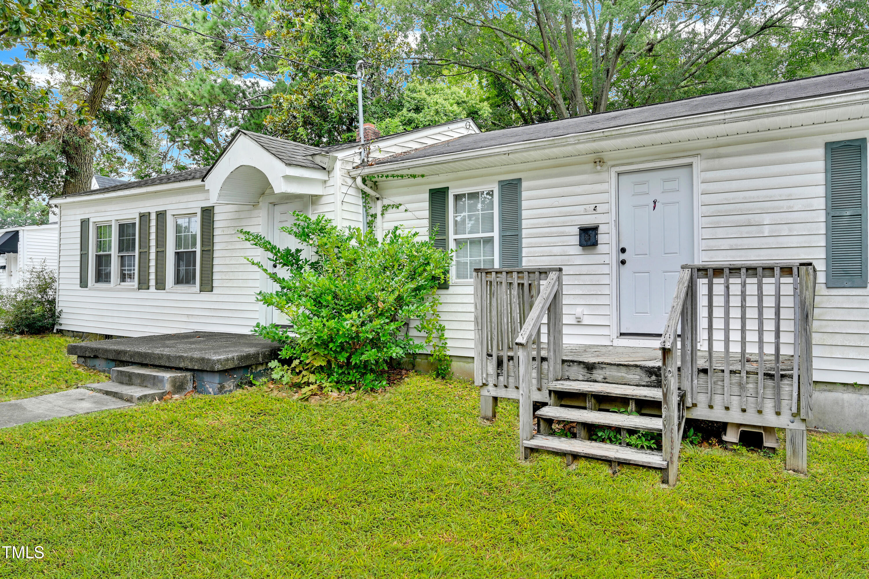 404 S Ash Street, Greenville, NC 27858