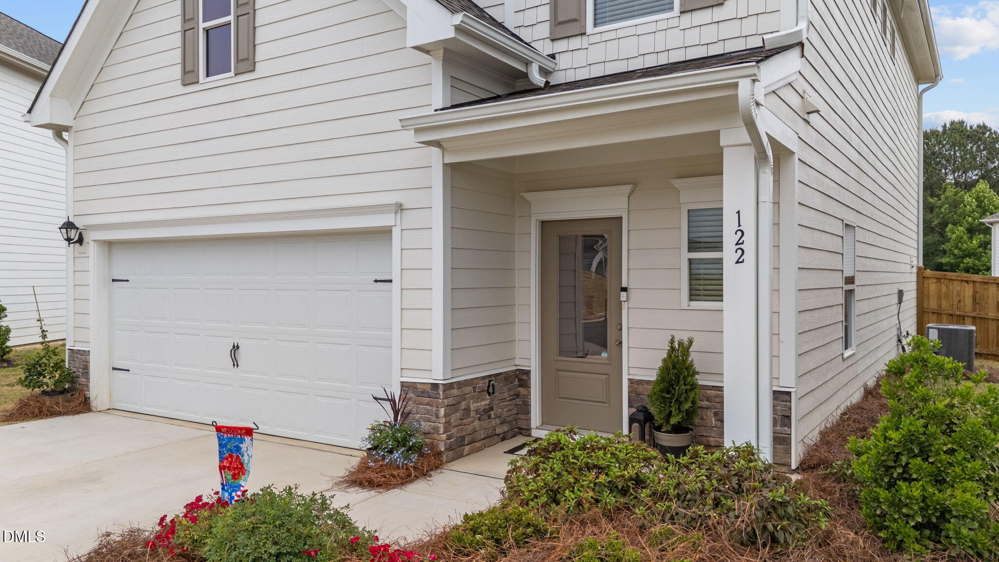 122 Commons Circle, Clayton, NC 27520