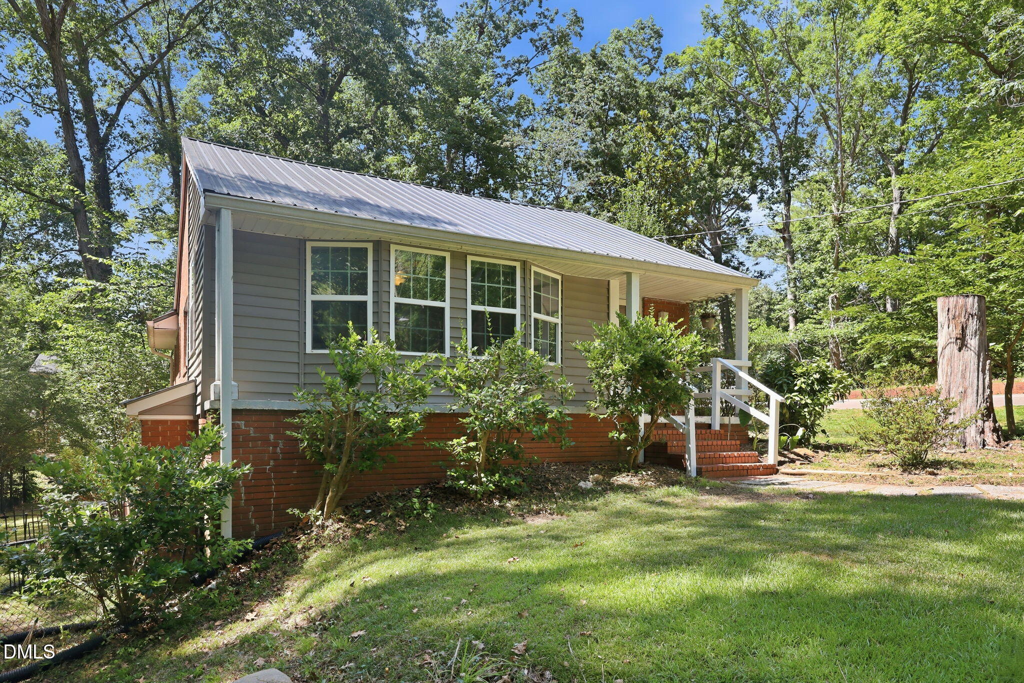 540 W Chisholm Street, Sanford, NC 27330
