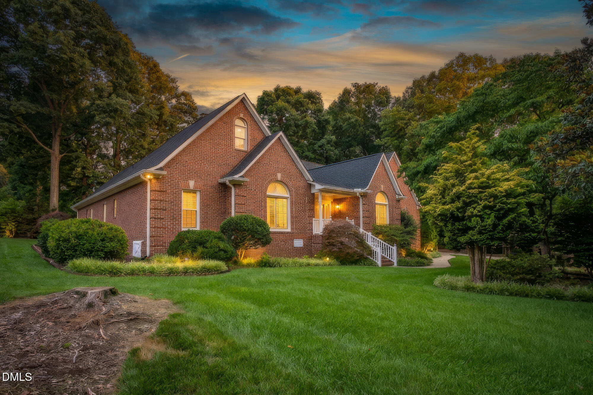 2708 Sturbridge Court, Burlington, NC 27215