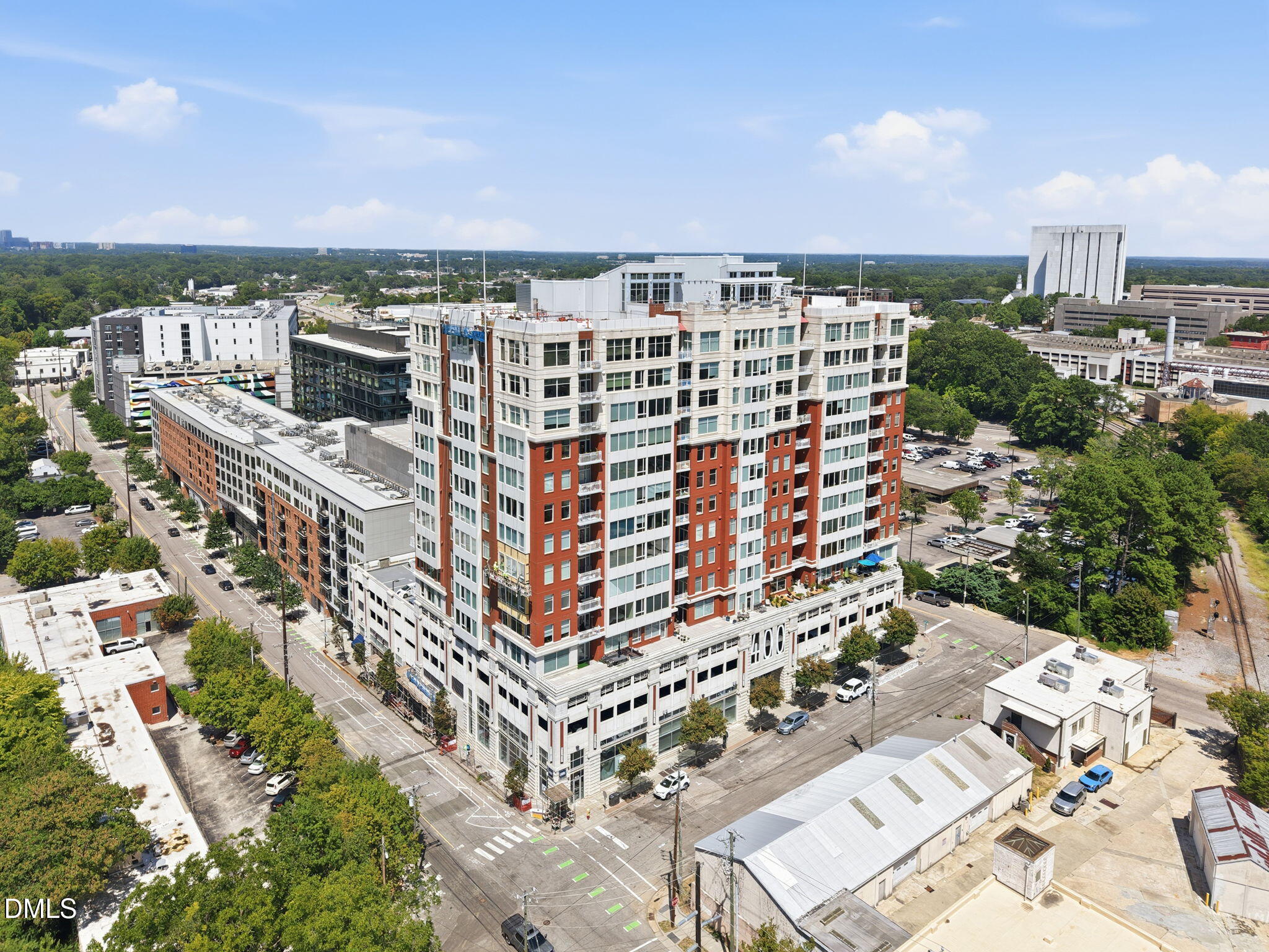 400 W North Street 826, Raleigh, NC 27603