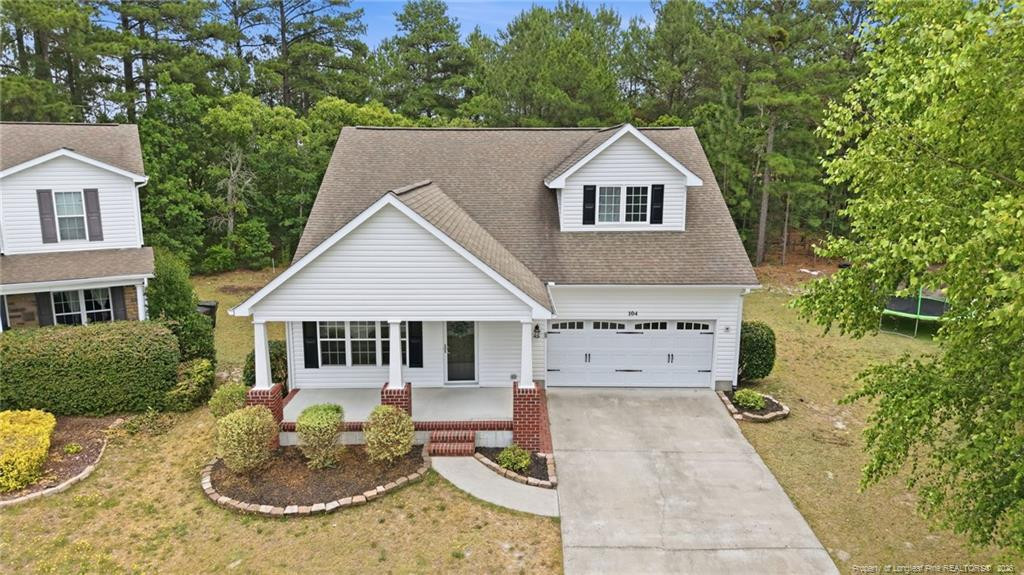 104 Lightwater Court, Aberdeen, NC 28315