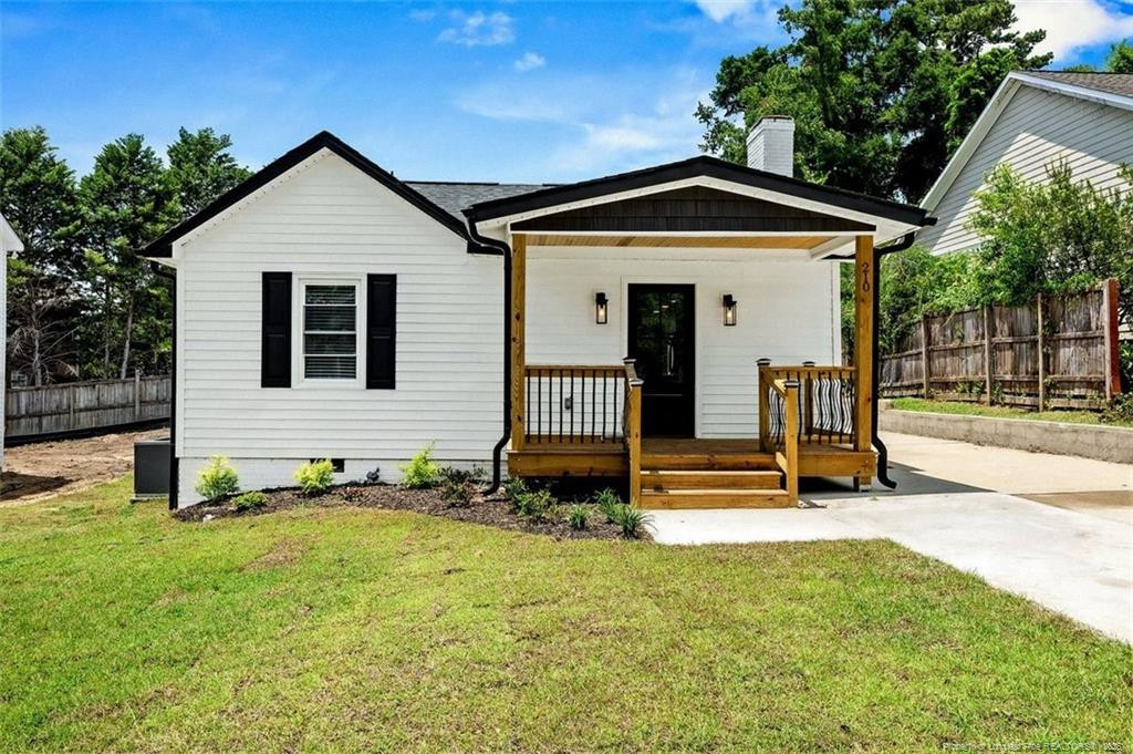 210 Blueridge Road, Fayetteville, NC 28303