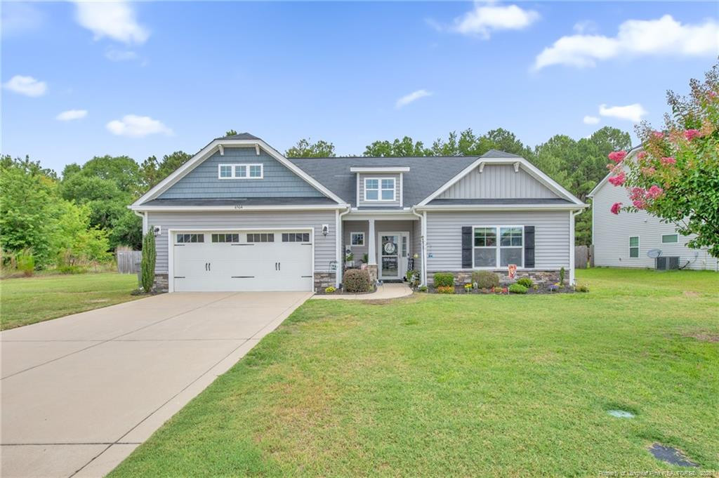 6504 Bretton Woods Drive, Hope Mills, NC 28348