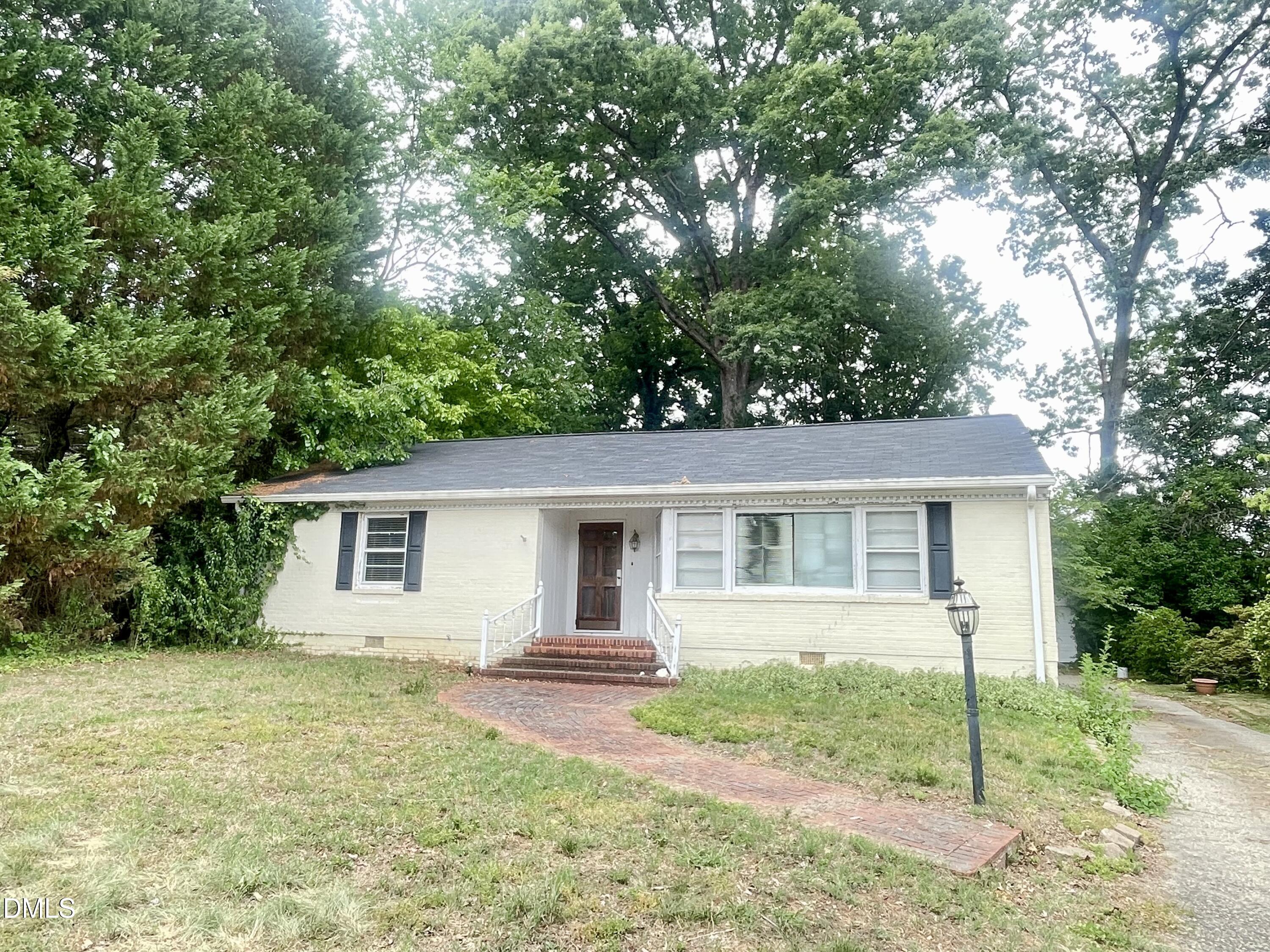 1505 W Front Street, Burlington, NC 27215