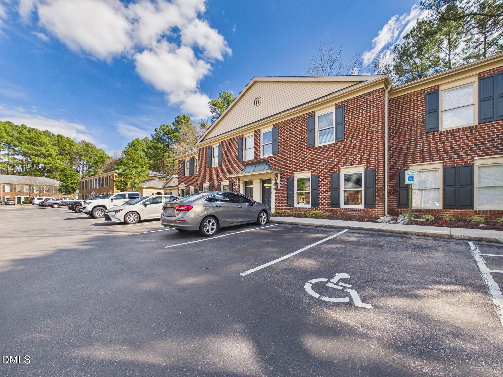 6512 Six Forks Road, Raleigh, NC 27615