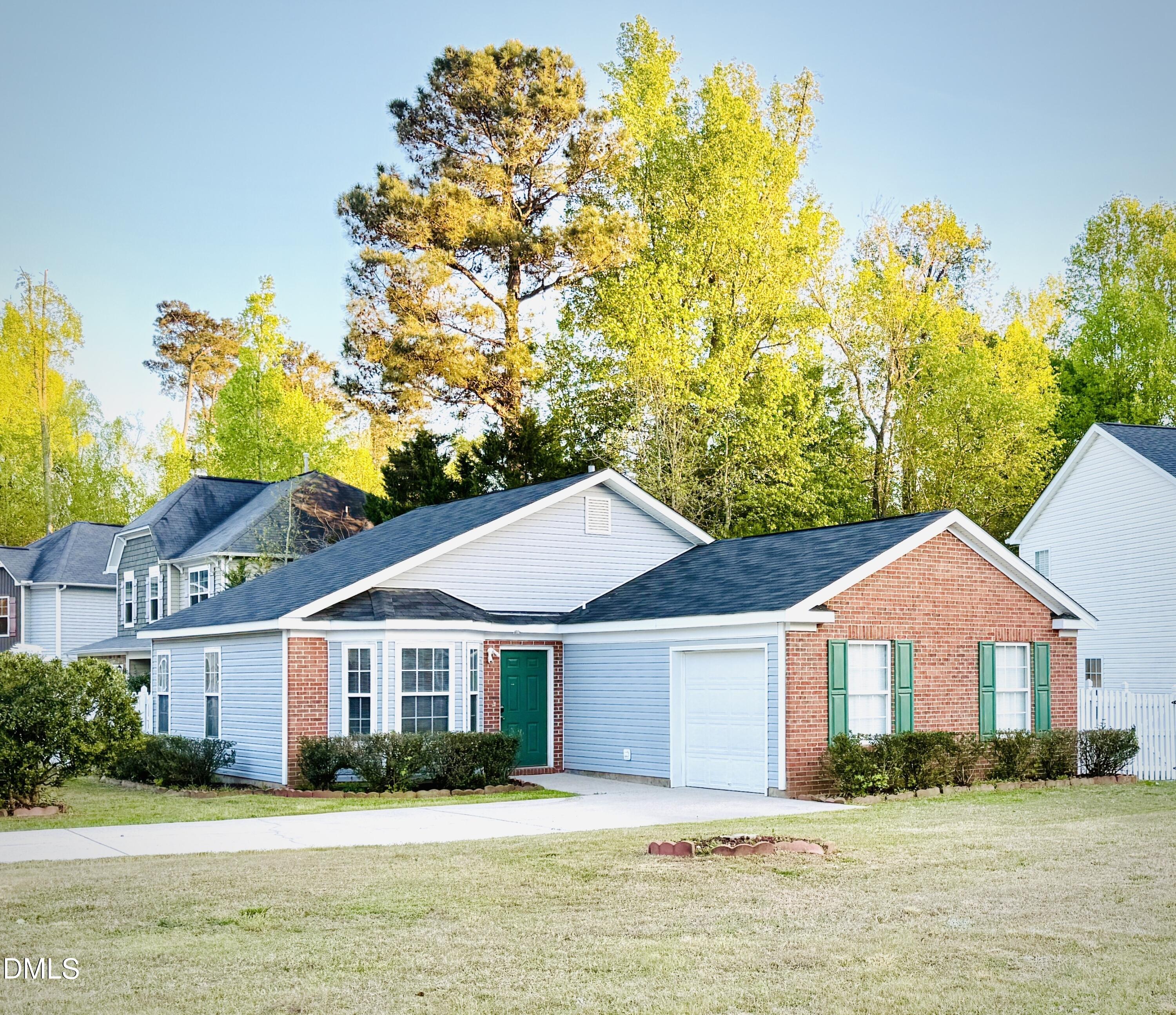 5212 Marthonna Way, Raleigh, NC 27616