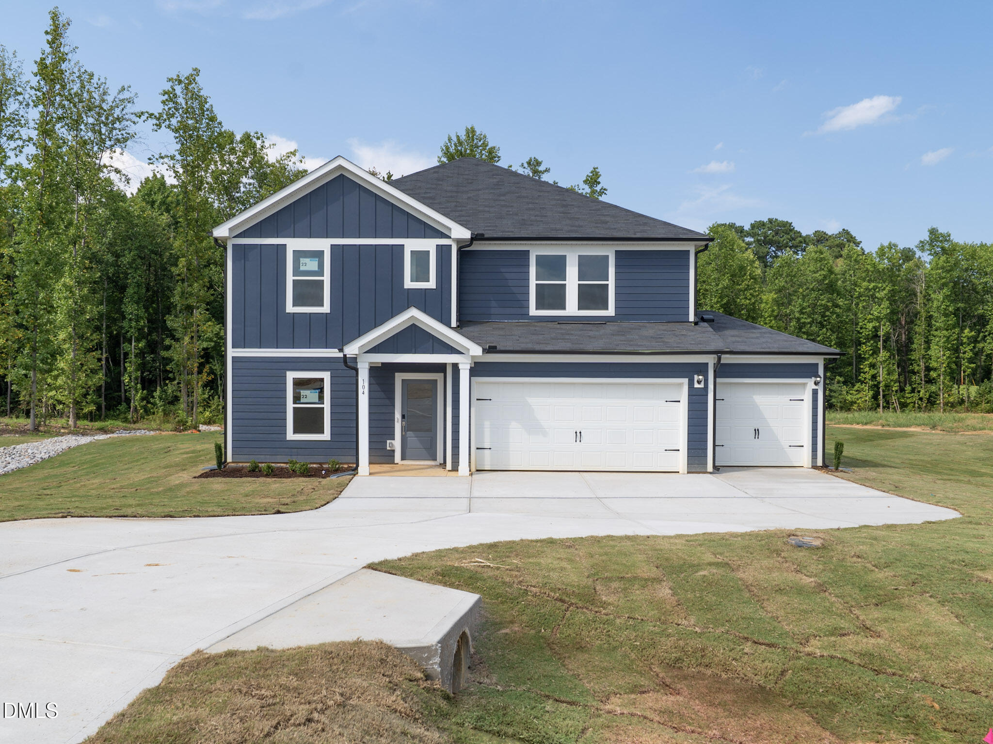 104 Stradshire Court, Zebulon, NC 27597