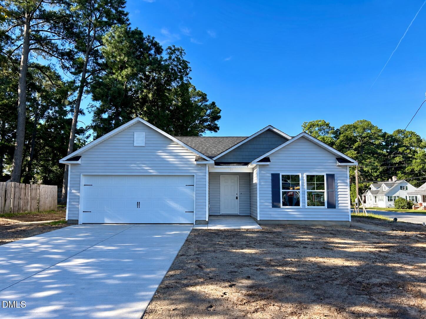 107 W Burnette Street, Pinetops, NC 27864