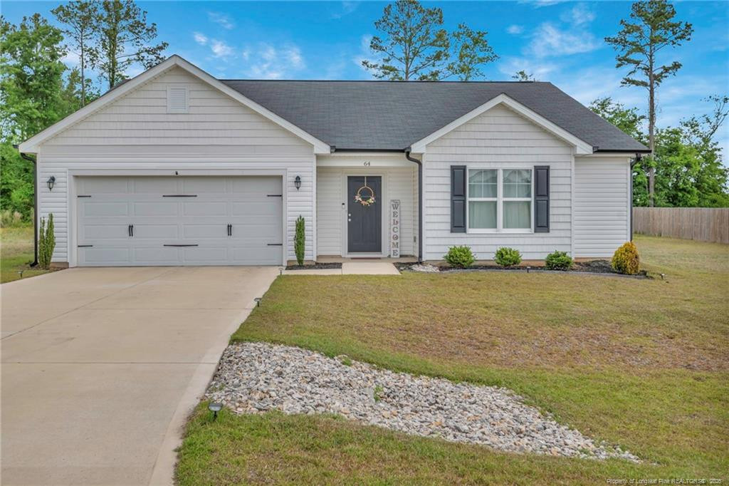 64 Dalmation Lane, Parkton, NC 28371