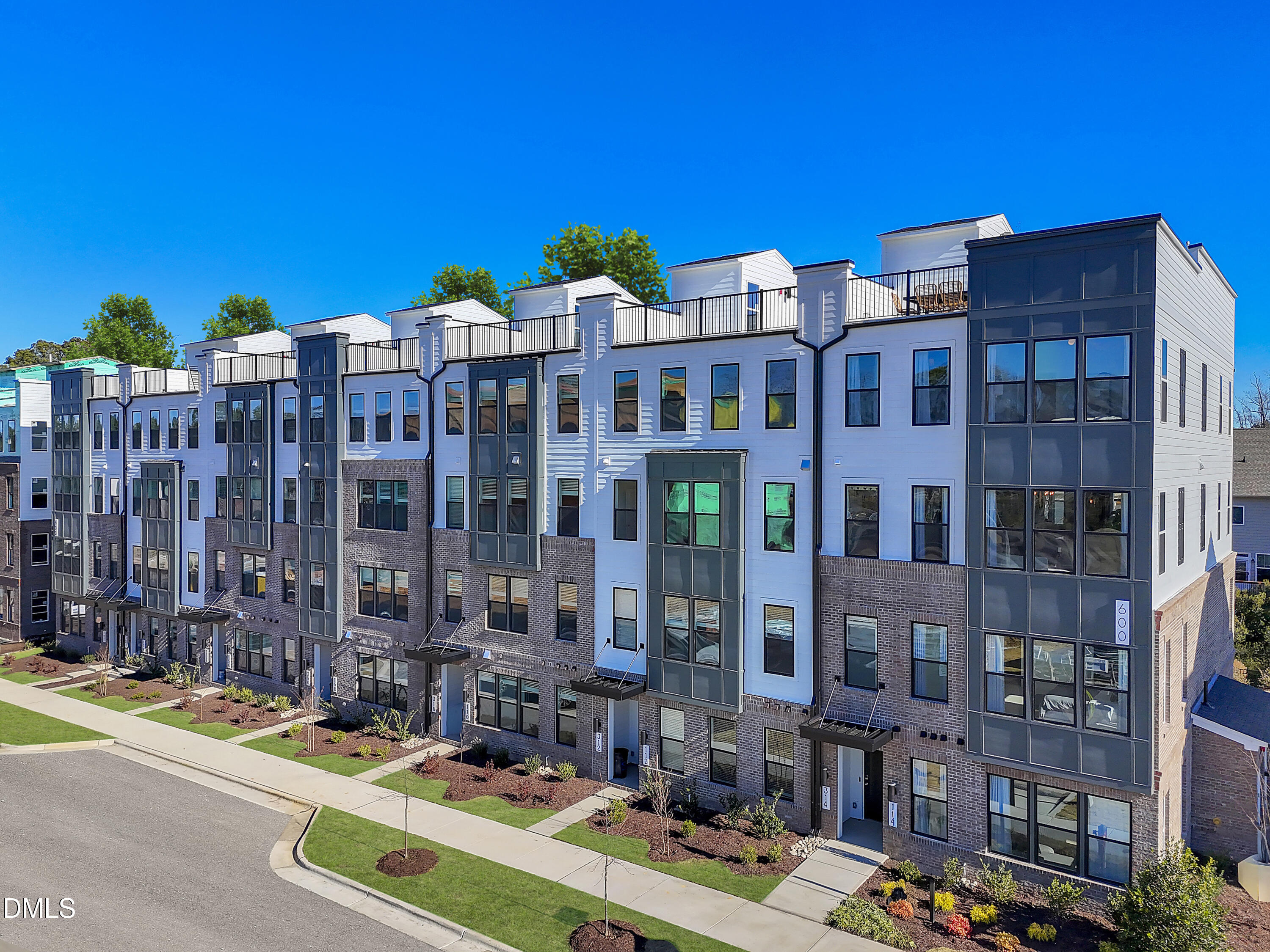 1305 Granholm Road 305, Cary, NC 27519