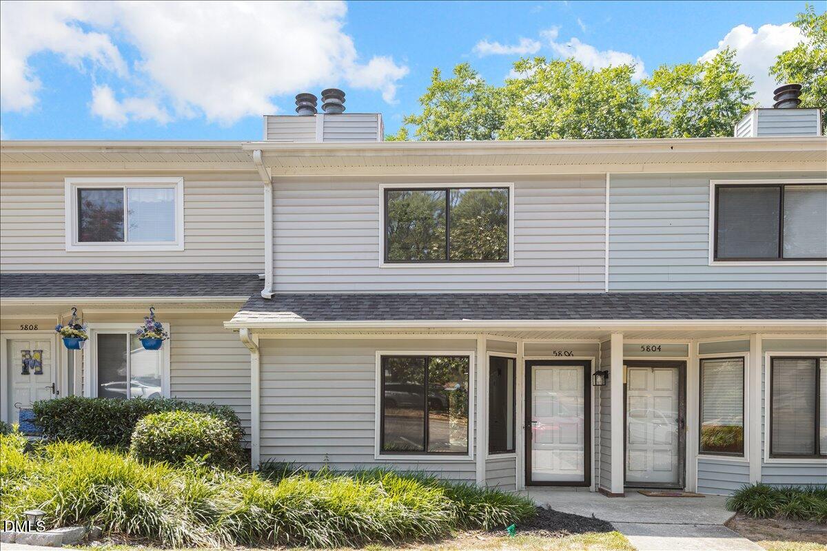 5806 Shady Grove Circle, Raleigh, NC 27609