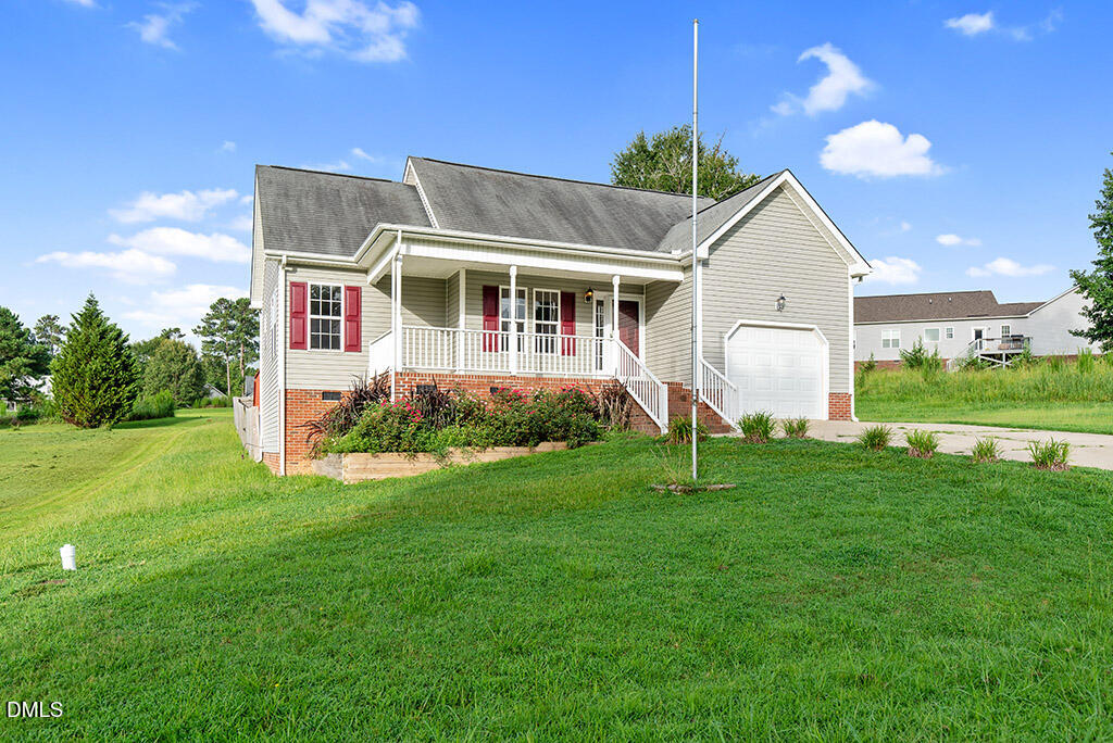 104 Jarrett Bay Lane, Fuquay Varina, NC 27526