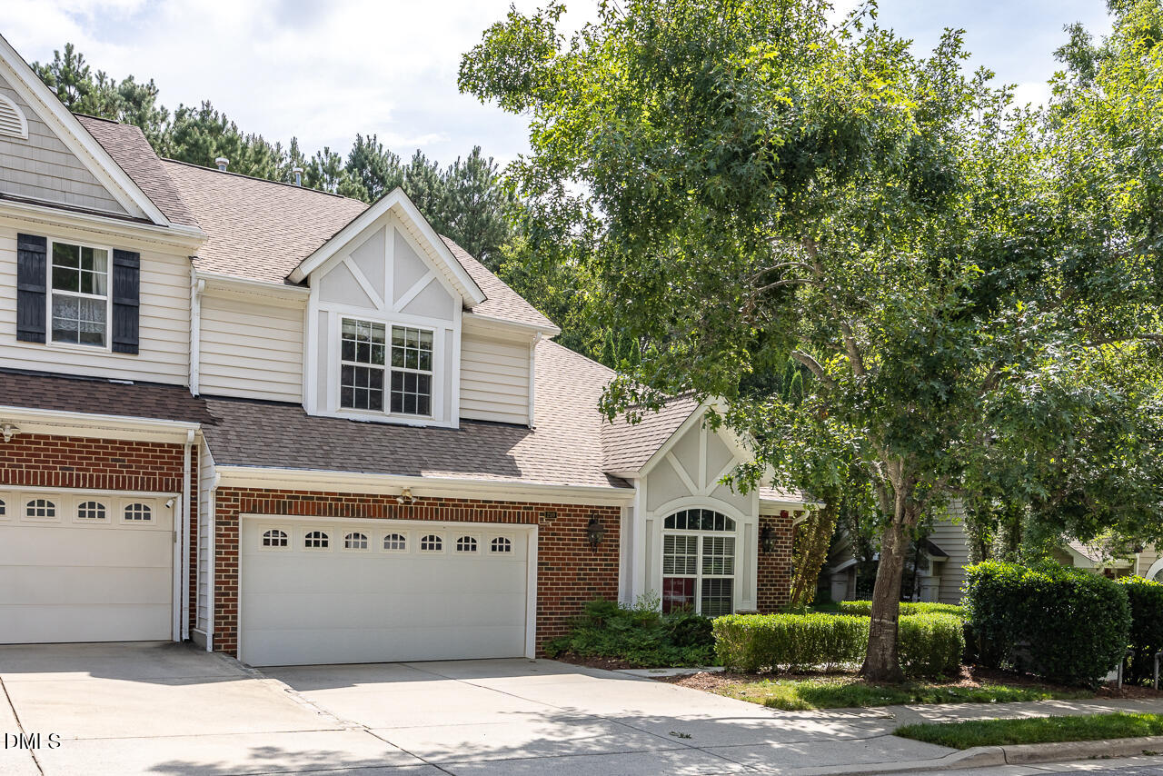 210 Chateau Place, Chapel Hill, NC 27516