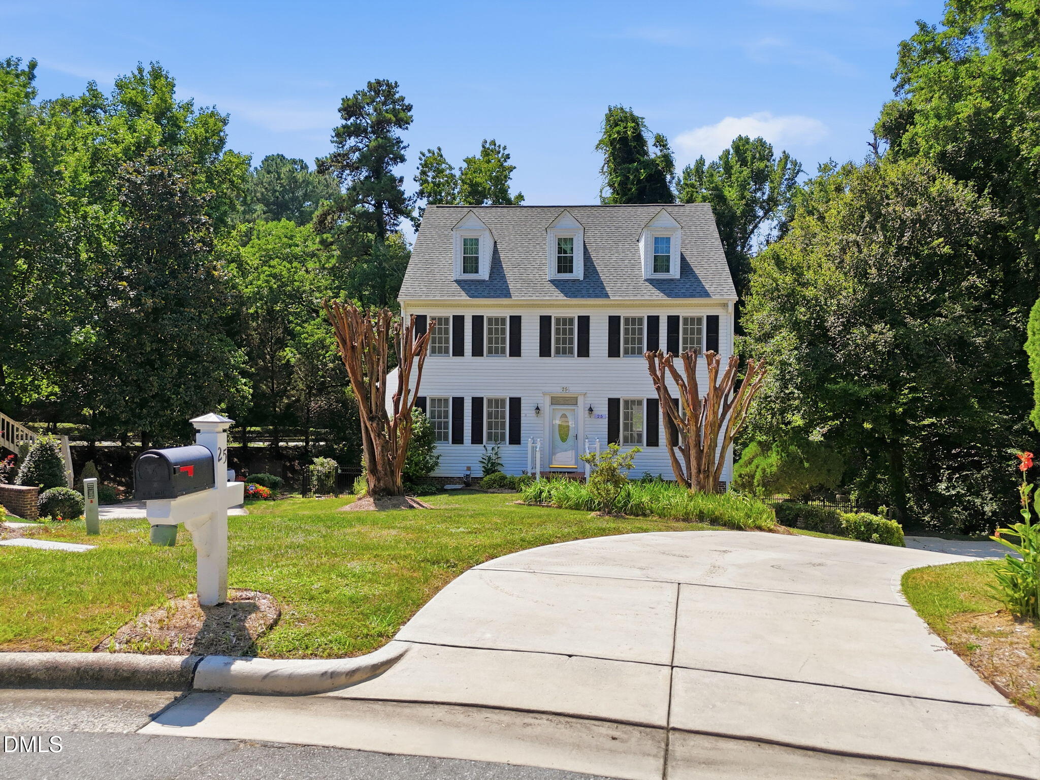 25 Saint Andrews Court, Durham, NC 27707