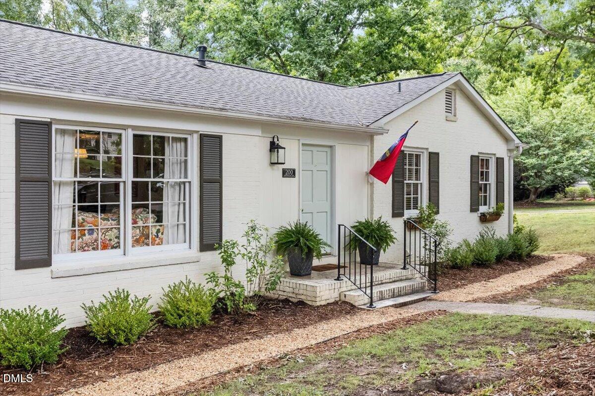 200 Northclift Drive, Raleigh, NC 27609