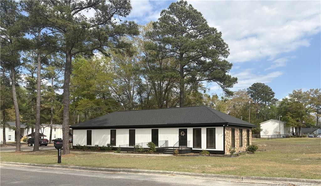 4950 Cameron Road, Hope Mills, NC 28348