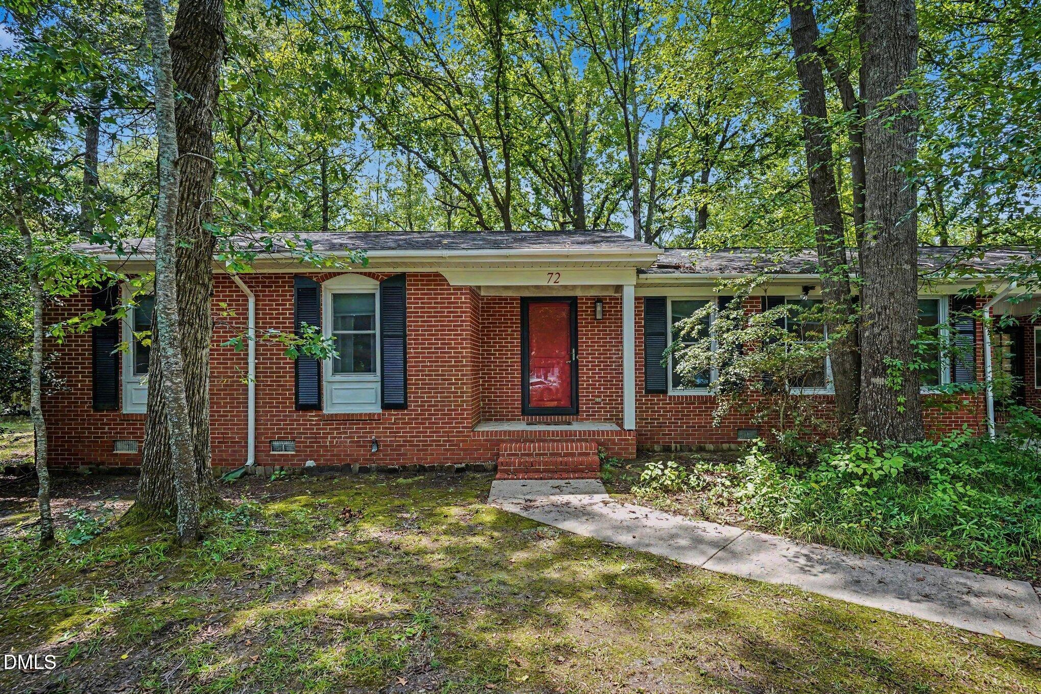 72 Hood Road, Lumberton, NC 28358