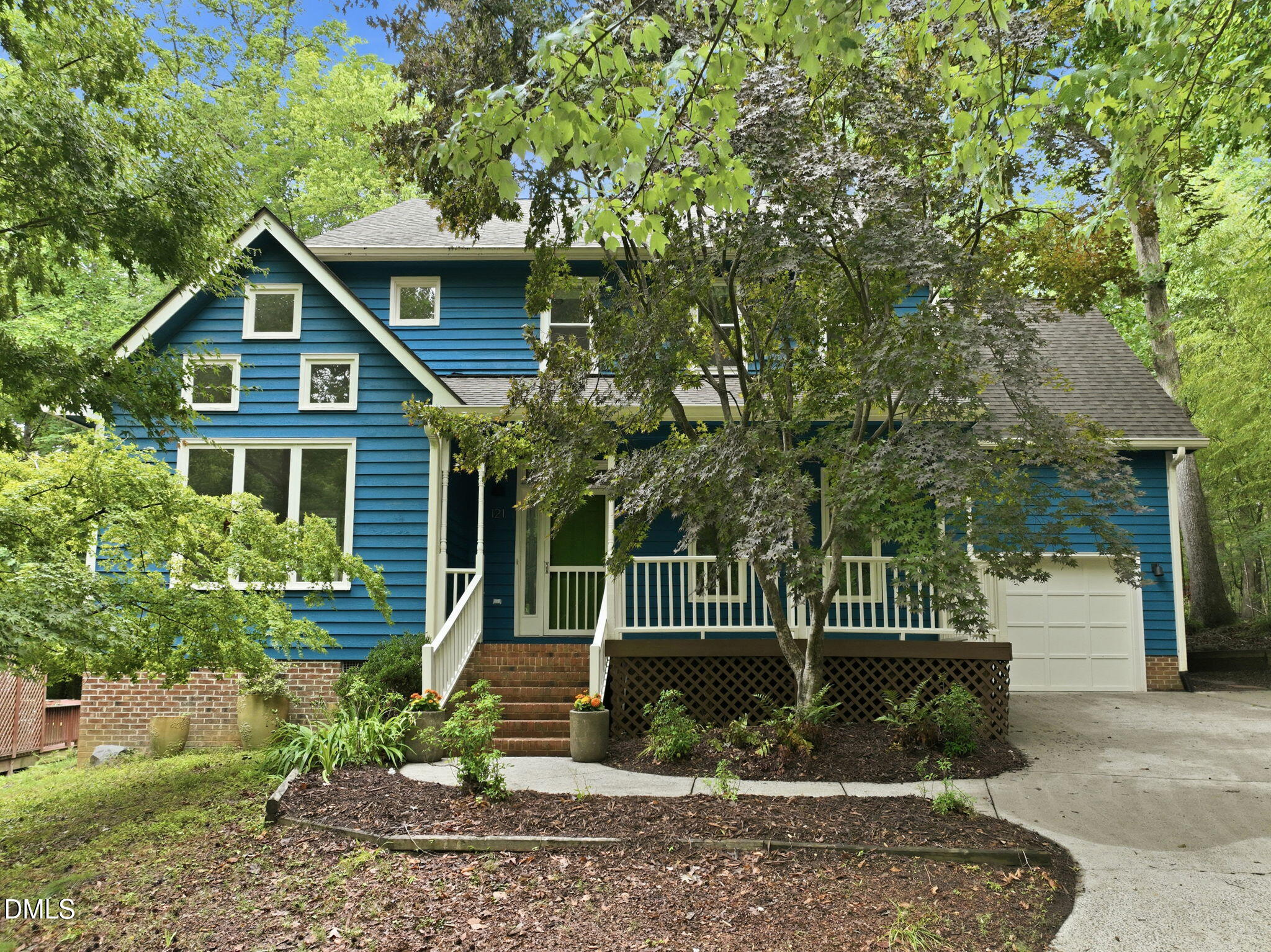 121 Waverly Forest Lane, Chapel Hill, NC 27516
