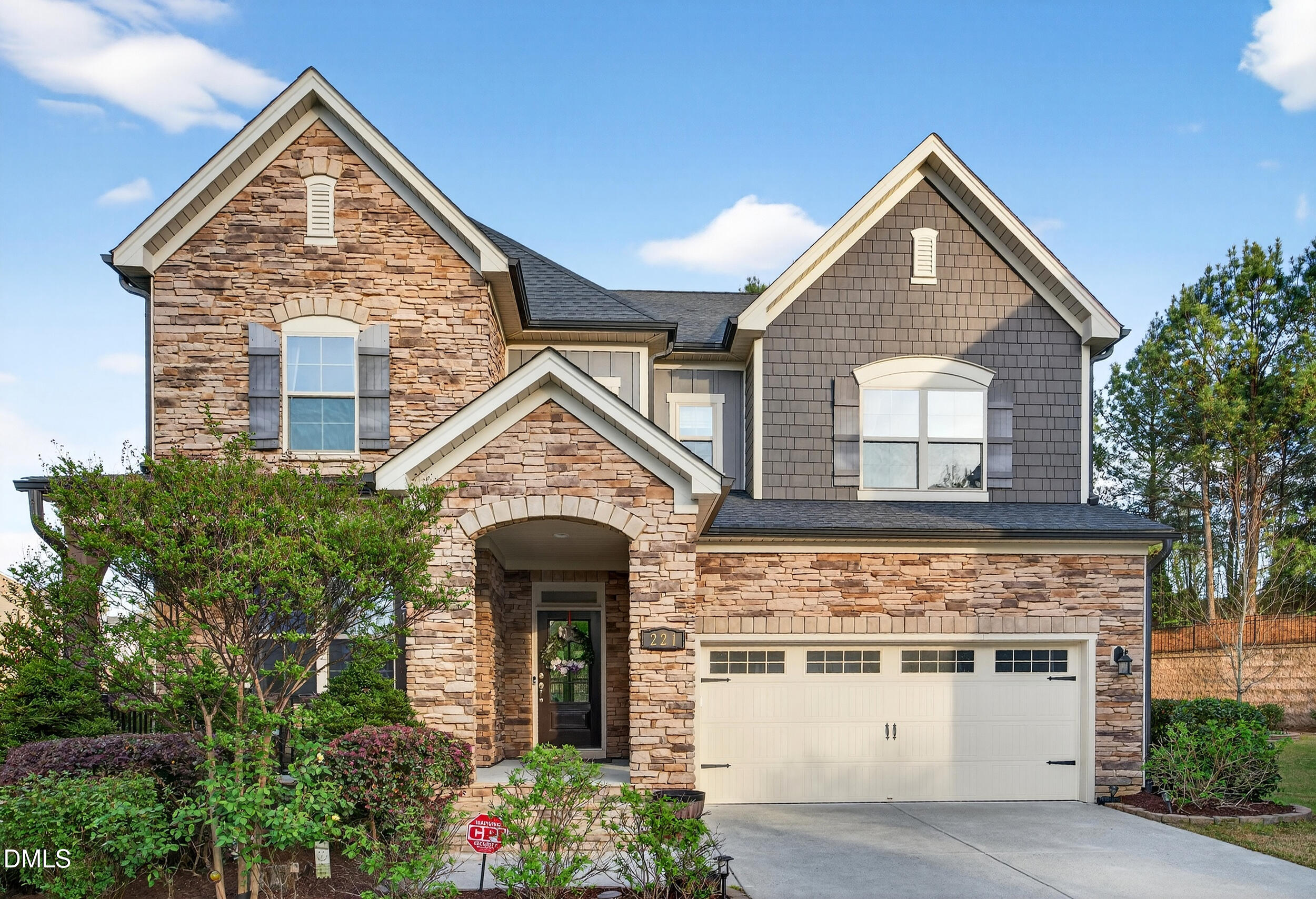 221 Birdsgrove Court, Cary, NC 27519