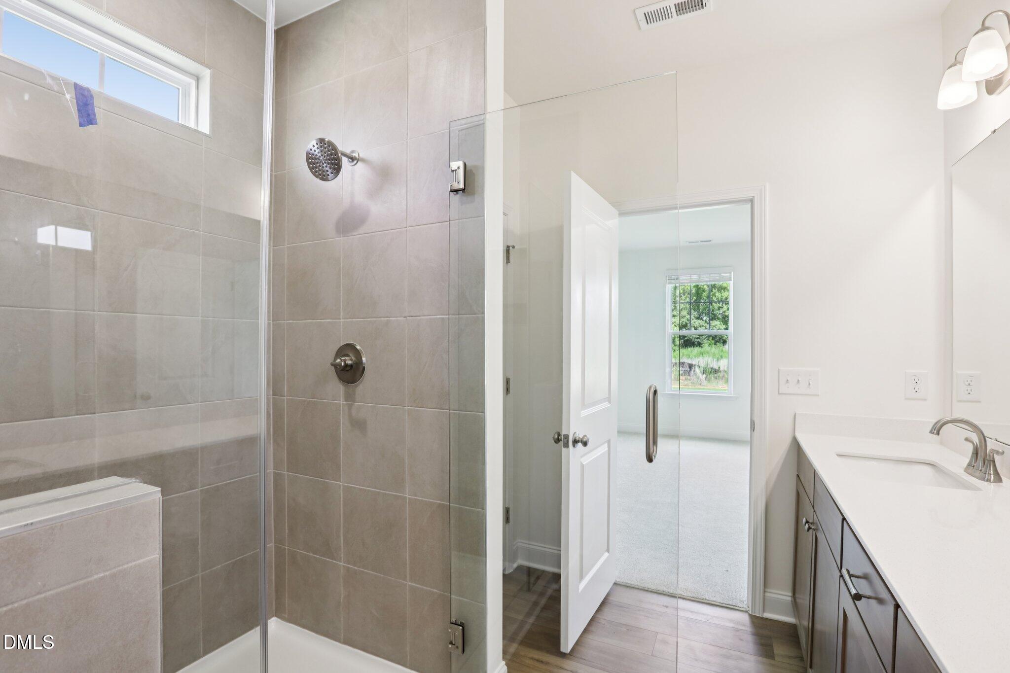 544 Hipwood Drive, Zebulon, NC 27597
