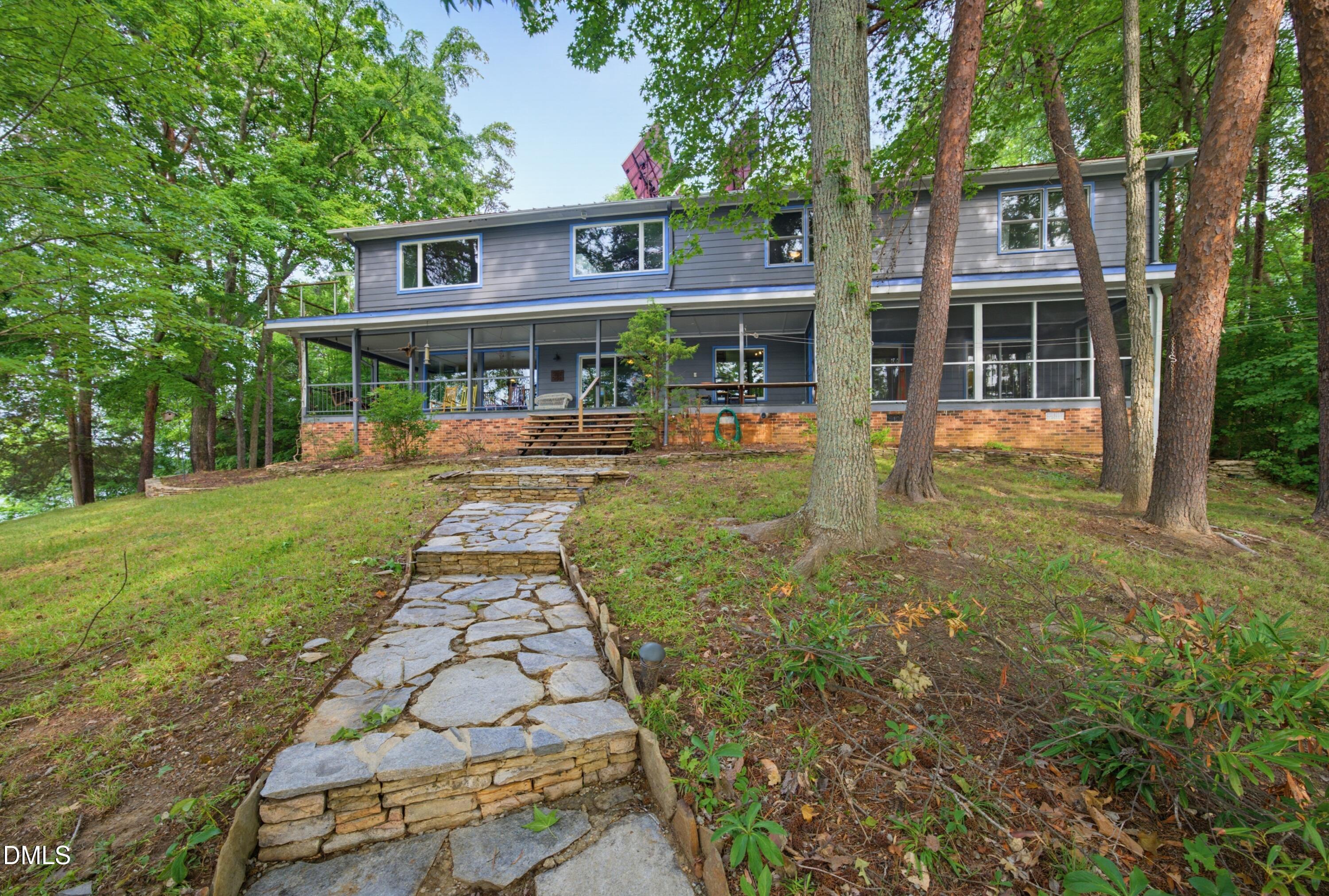 88 Hobart Drive, Semora, NC 27343