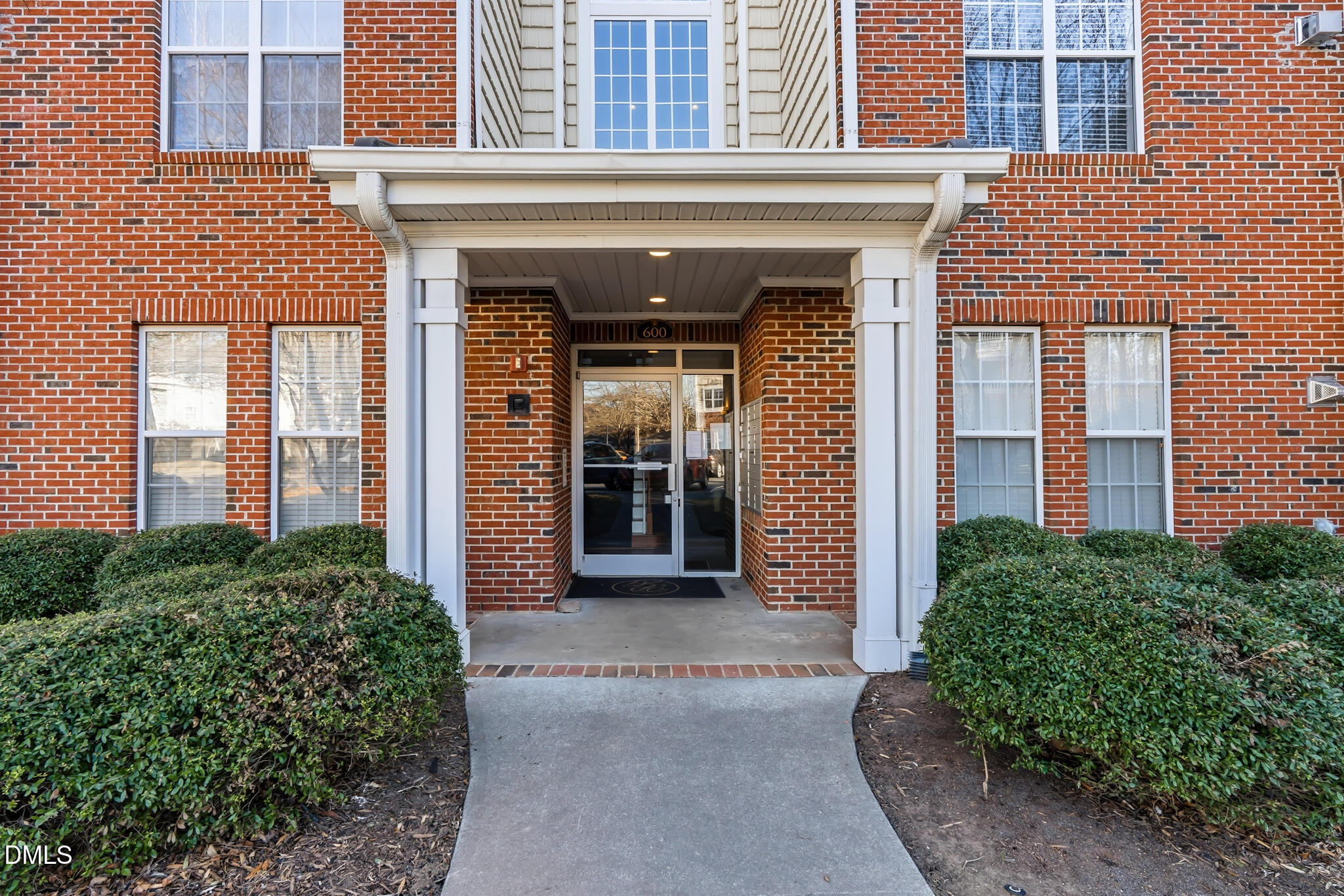 623 Ives Court, Chapel Hill, NC 27514