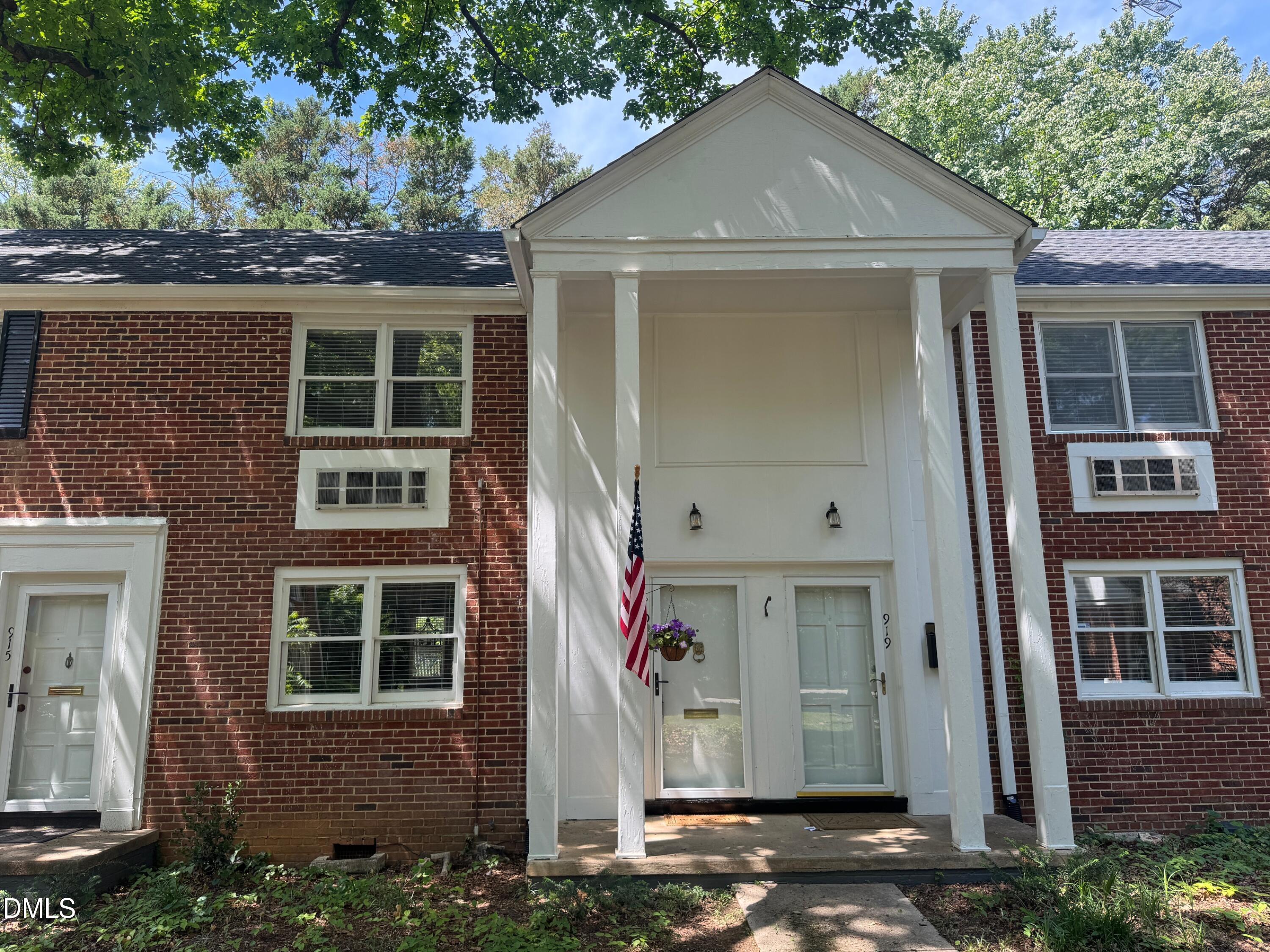 917 Saint Marys Street, Raleigh, NC 27605