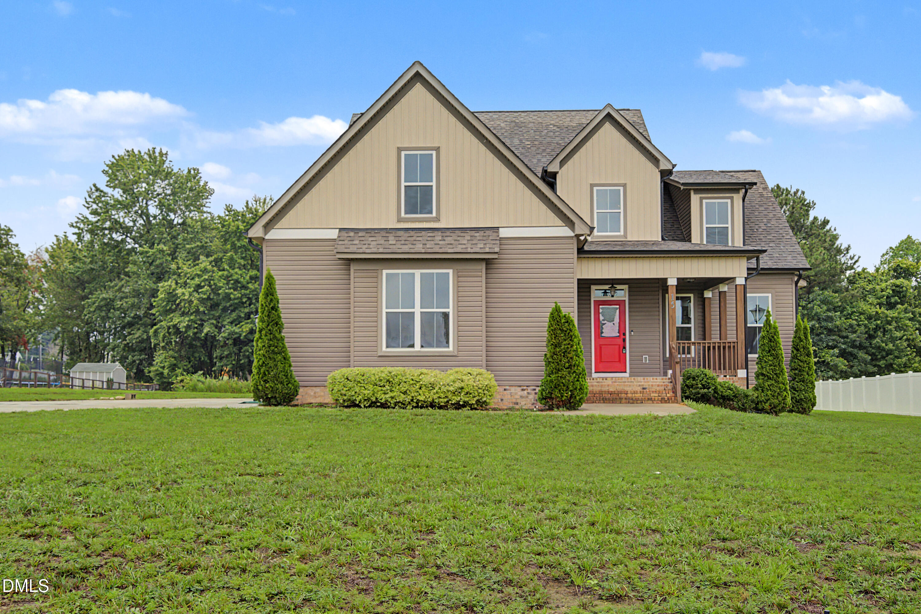 15 Eagle Chase Drive, Youngsville, NC 27596