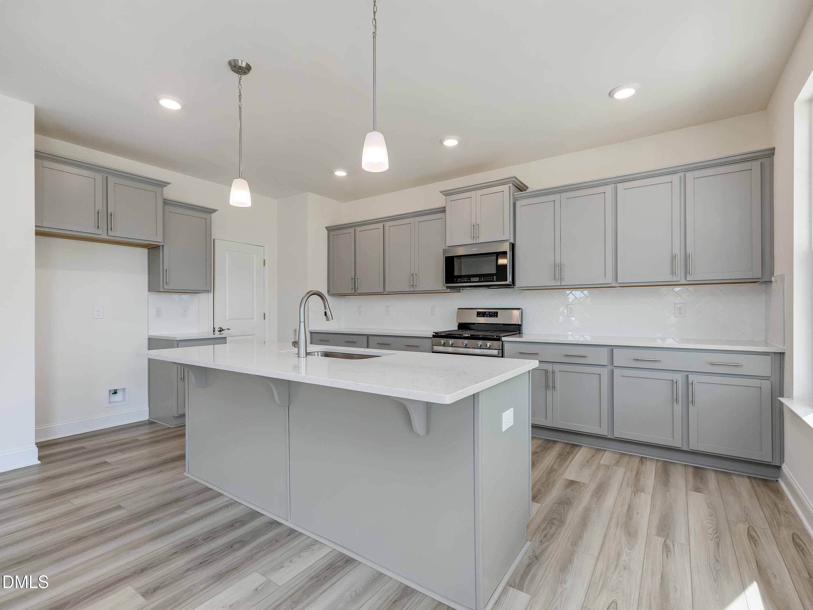 548 Hipwood Drive, Zebulon, NC 27597