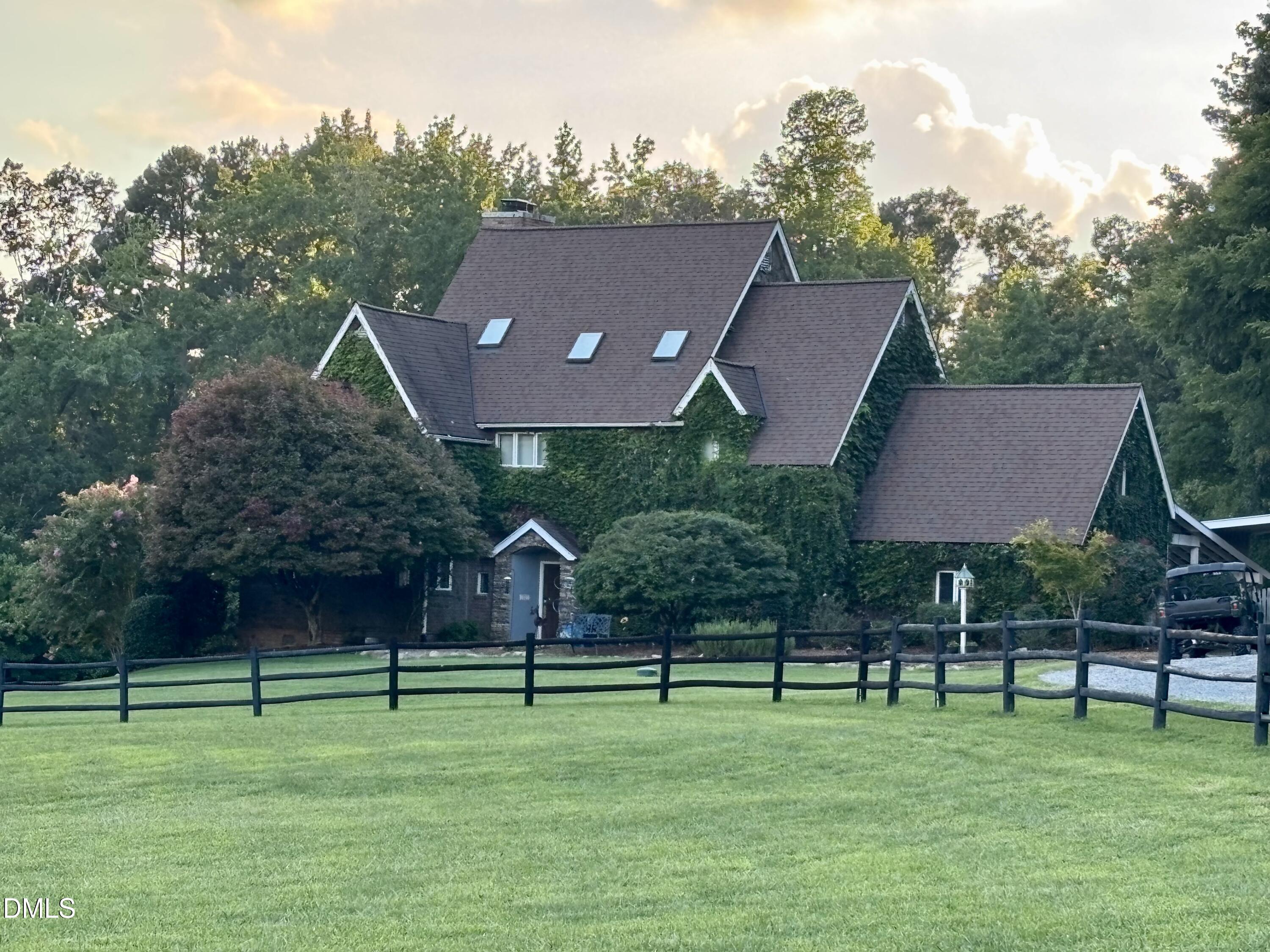 1021 Parchemin Trail, Chapel Hill, NC 27516