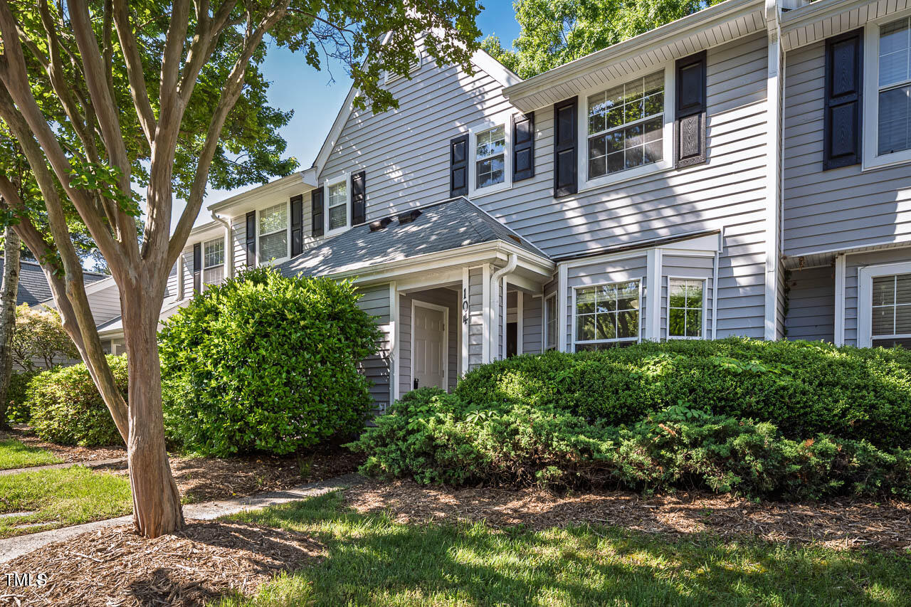104 Sir Richard Lane, Chapel Hill, NC 27517